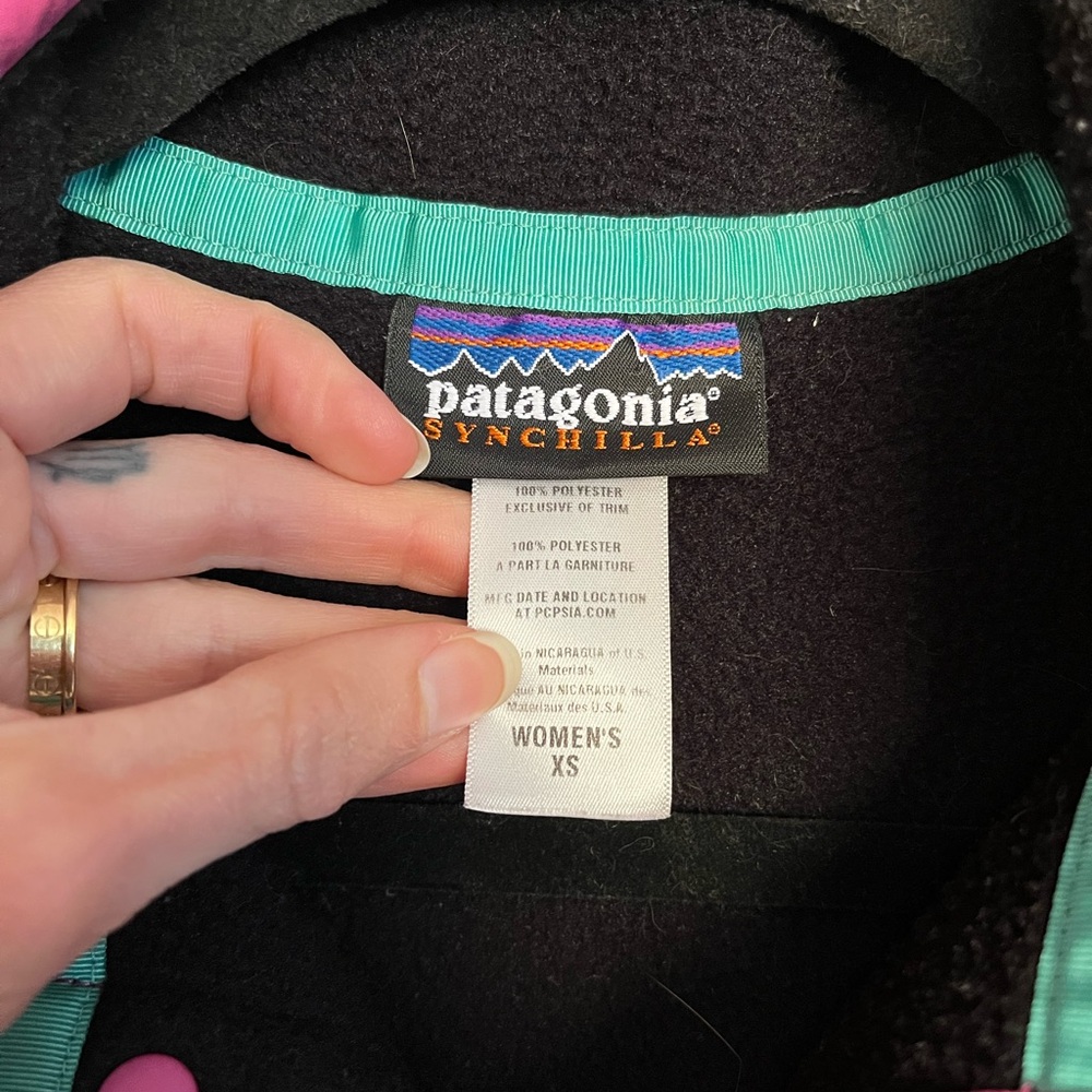 Patagonia button pullover - Picture 3 of 4
